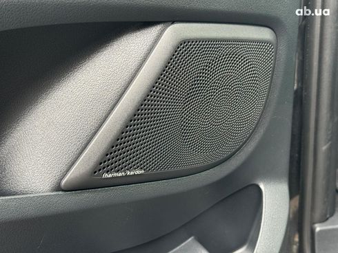 Mercedes-Benz V-Класс 2018 черный - фото 14