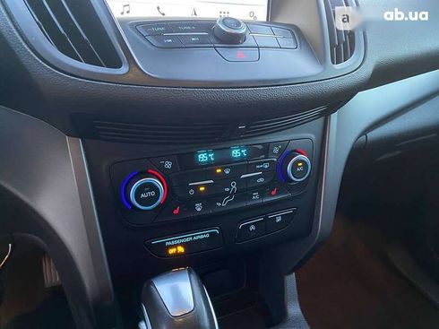 Ford Escape 2018 - фото 16