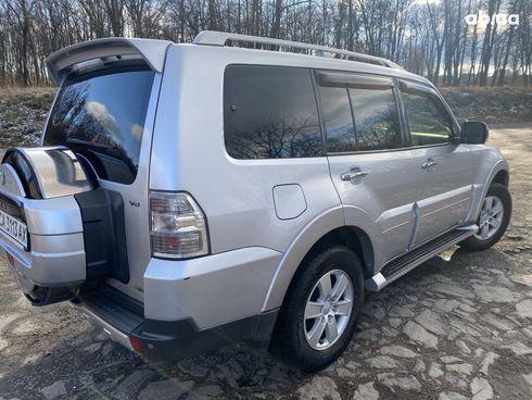 Mitsubishi Pajero Wagon 2008 - фото 4