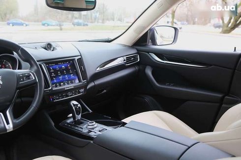 Maserati Levante 2018 - фото 15