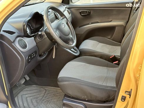 Hyundai i10 2009 желтый - фото 8