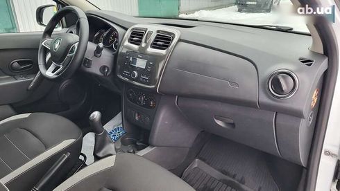Renault Sandero 2021 - фото 19
