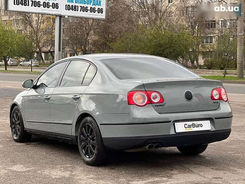Volkswagen Passat 2009 - фото 11