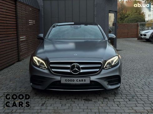 Mercedes-Benz E-Класс 2018 - фото 2