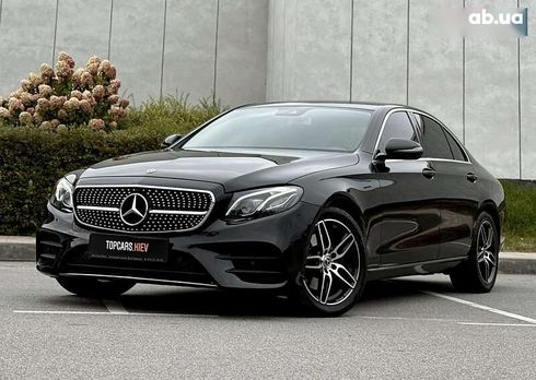Mercedes-Benz E-Класс 2019 - фото 4