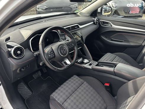 MG ZS EV 2022 - фото 21