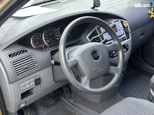 Kia Carens 2003 - фото 17