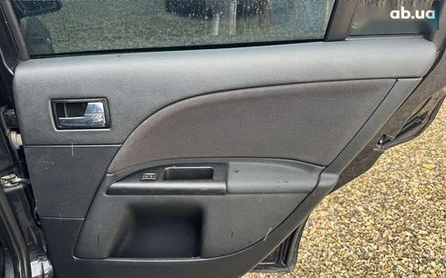 Ford Mondeo 2005 - фото 17