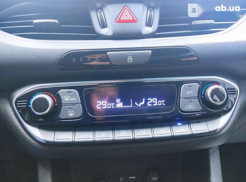 Hyundai i30 2019 - фото 17