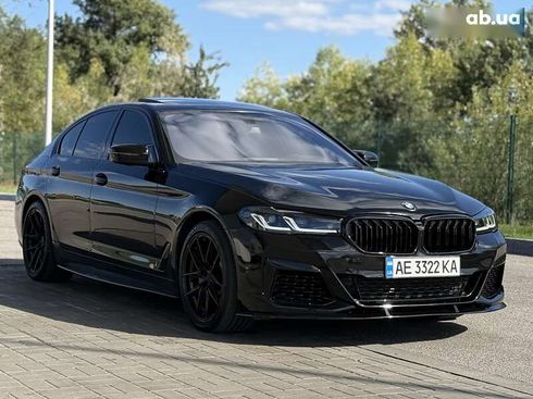 BMW 5 серия 2017 - фото 24
