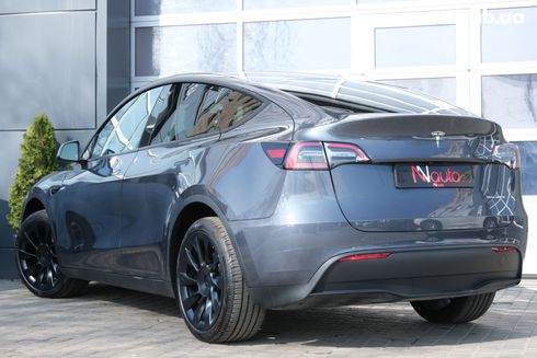 Tesla Model Y 2022 серый - фото 3