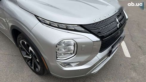 Mitsubishi Outlander 2022 - фото 9