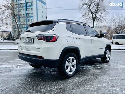 Jeep Compass 2018 - фото 7