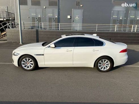 Jaguar XF 2016 - фото 5