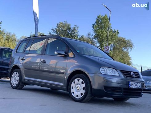 Volkswagen Touran 2003 - фото 6