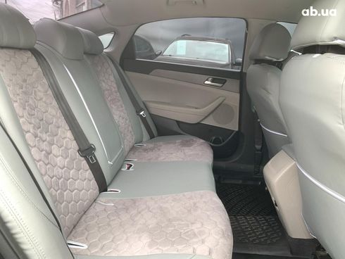 Hyundai Sonata 2015 черный - фото 31