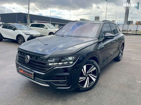 Volkswagen Touareg 2020 - фото 17