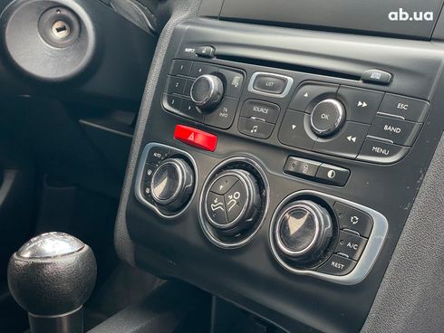 Citroёn C4 2013 белый - фото 26