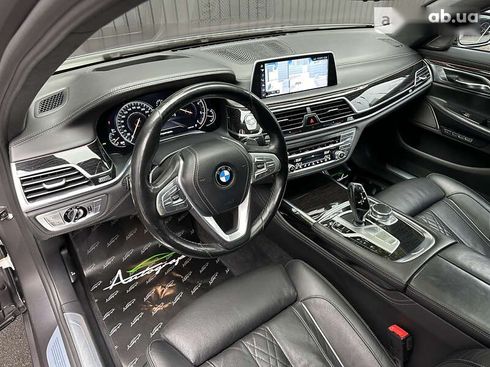 BMW 7 серия 2015 - фото 22