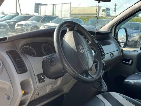 Nissan Primastar 2010 белый - фото 28
