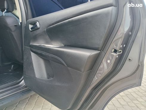 Dodge Journey 2015 серый - фото 11