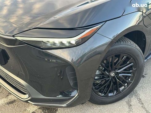Toyota bZ 2022 - фото 13