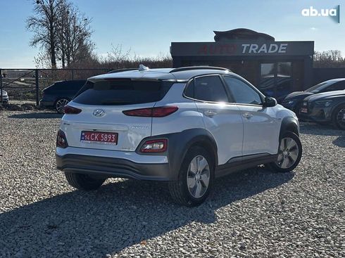 Hyundai Kona 2021 - фото 15