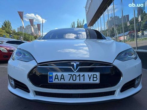Tesla Model S 2015 - фото 3