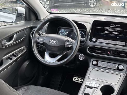 Hyundai Kona Electric 2021 - фото 25
