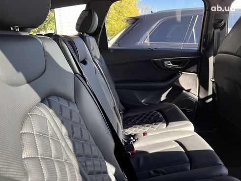 Audi SQ7 2020 - фото 29