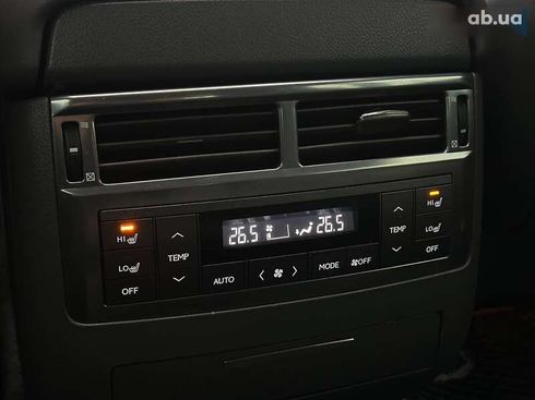 Lexus LX 2008 - фото 20