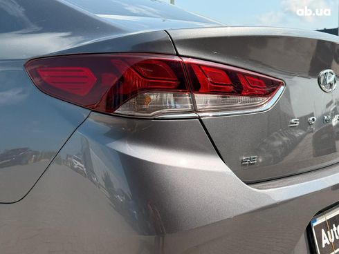 Hyundai Sonata 2017 серый - фото 7