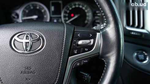Toyota Land Cruiser 2016 - фото 20