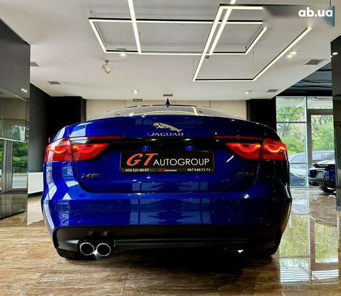 Jaguar XF 2016 - фото 14