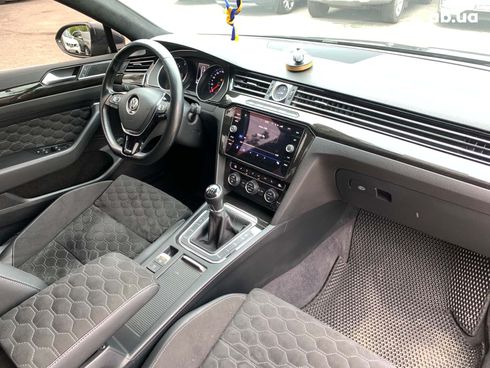 Volkswagen passat b8 2017 серый - фото 33