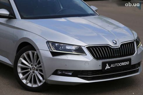Skoda Superb 2015 - фото 4