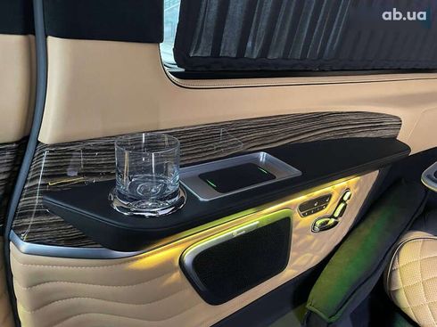 Mercedes-Benz V-Класс 2021 - фото 15