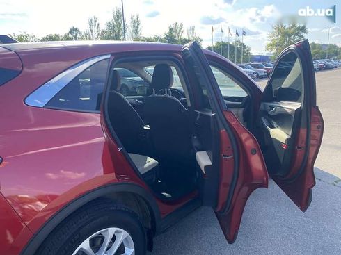Ford Escape 2020 - фото 17