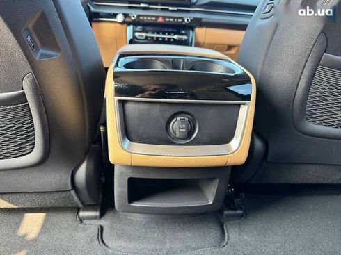 Kia Carnival 2021 - фото 29