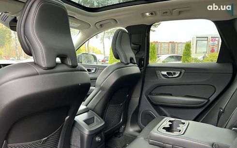 Volvo XC60 2020 - фото 21