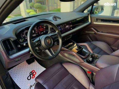Porsche Cayenne 2023 - фото 25