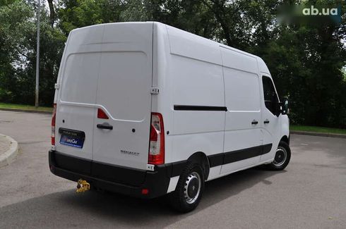 Renault Master 2020 - фото 8