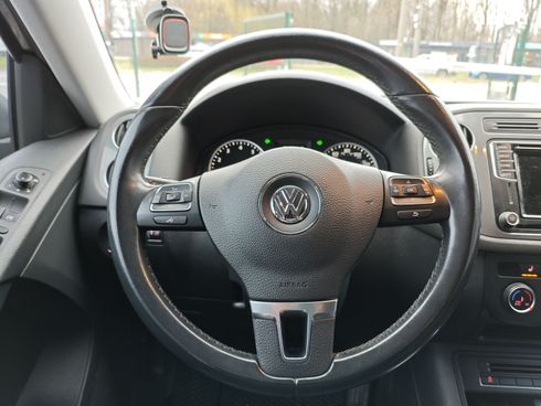 Volkswagen Tiguan 2017 серый - фото 17