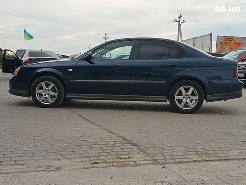 Chevrolet Evanda 2005 синий - фото 9