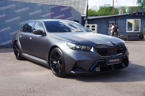 BMW M5 2025 - фото 3