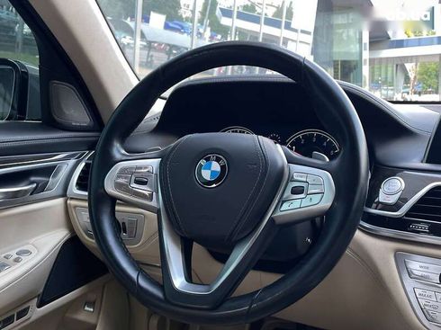 BMW 7 серия 2017 - фото 14