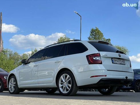 Skoda Octavia 2018 - фото 22