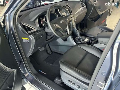 Hyundai Santa Fe 2017 - фото 19