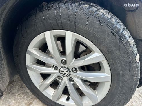Volkswagen Passat 2018 черный - фото 24
