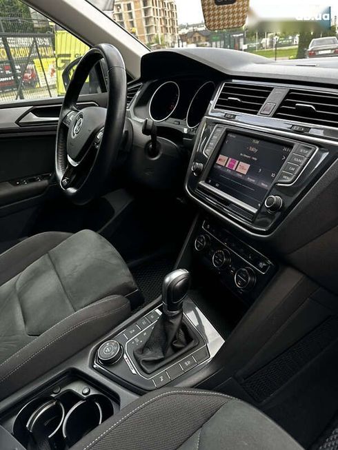 Volkswagen Tiguan 2016 - фото 18